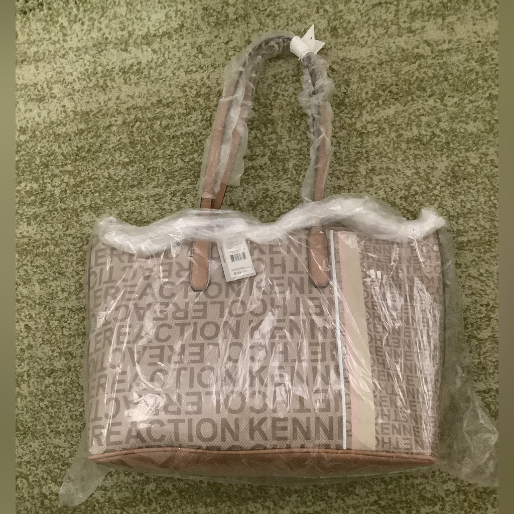 Brand New With Tags Kenneth Cole Reaction Tote Purse